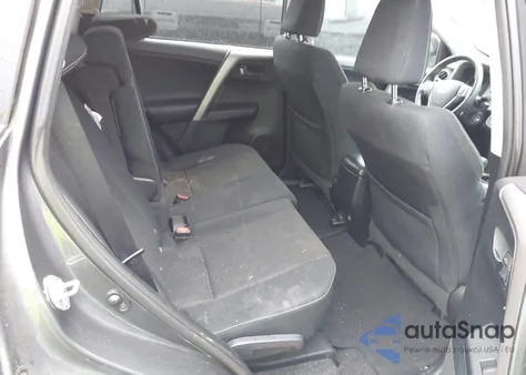 2016 Toyota Rav4 Xle z USA, uszkodzony, nr VIN 2T3WFREVXGW260364